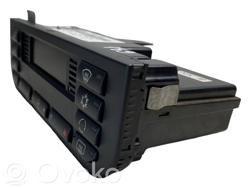 Блок управления кондиционером/климат-контролем/отоплением салона (в салоне)