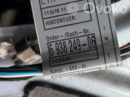 Aizmugurējās durvis