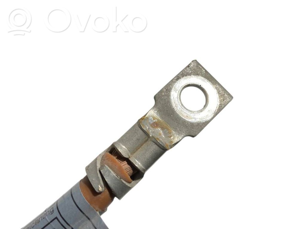 Mīnusa vads (akumulatora)