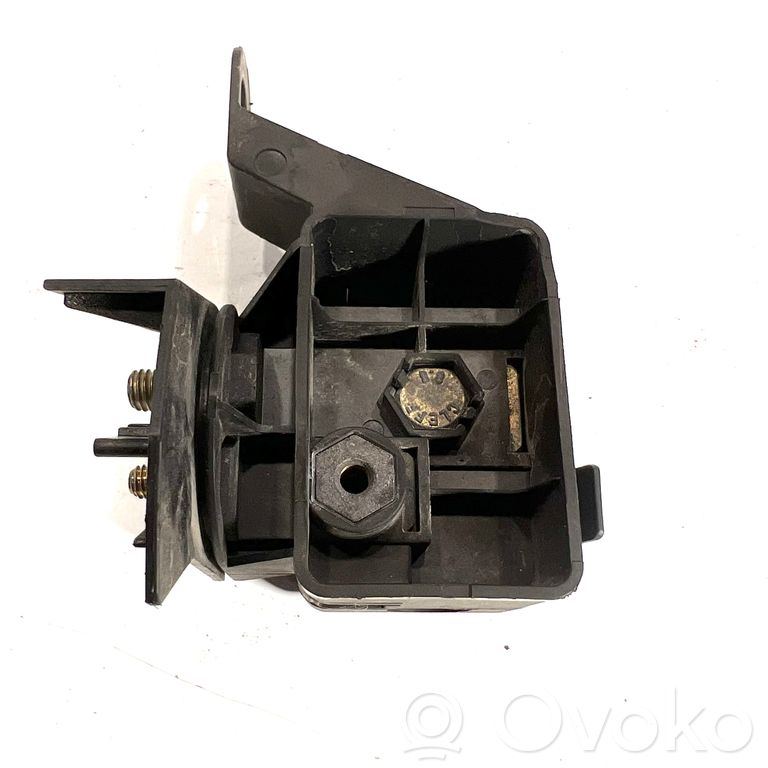 Plusa vadu savienošanas mezgls