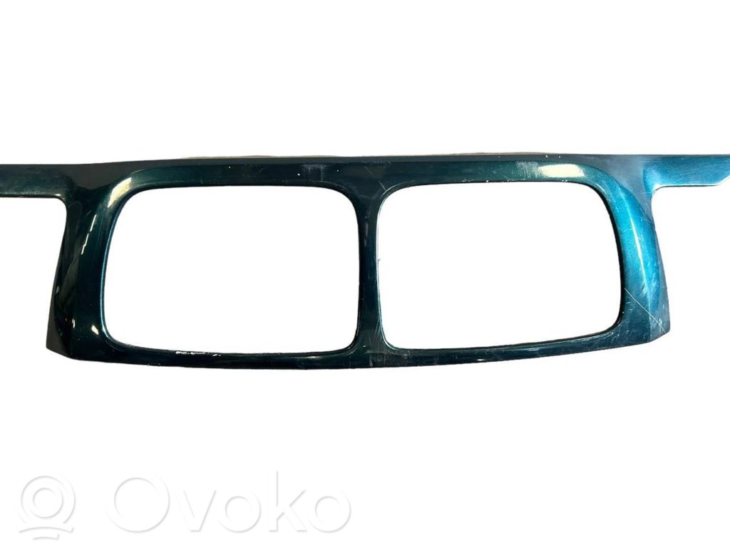 Augšējais režģis