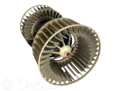 Mazā radiatora ventilators