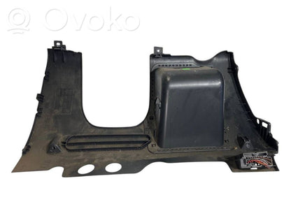 Paneļa dekoratīvās apdares vairogs (apakšējais)