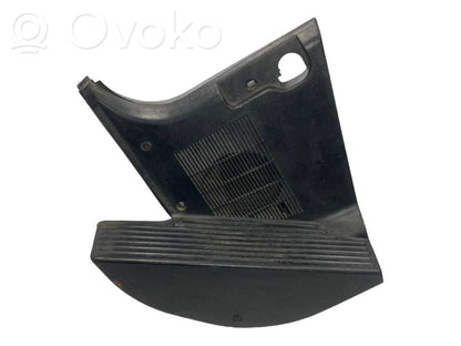 Твитер(ы) в передней двери