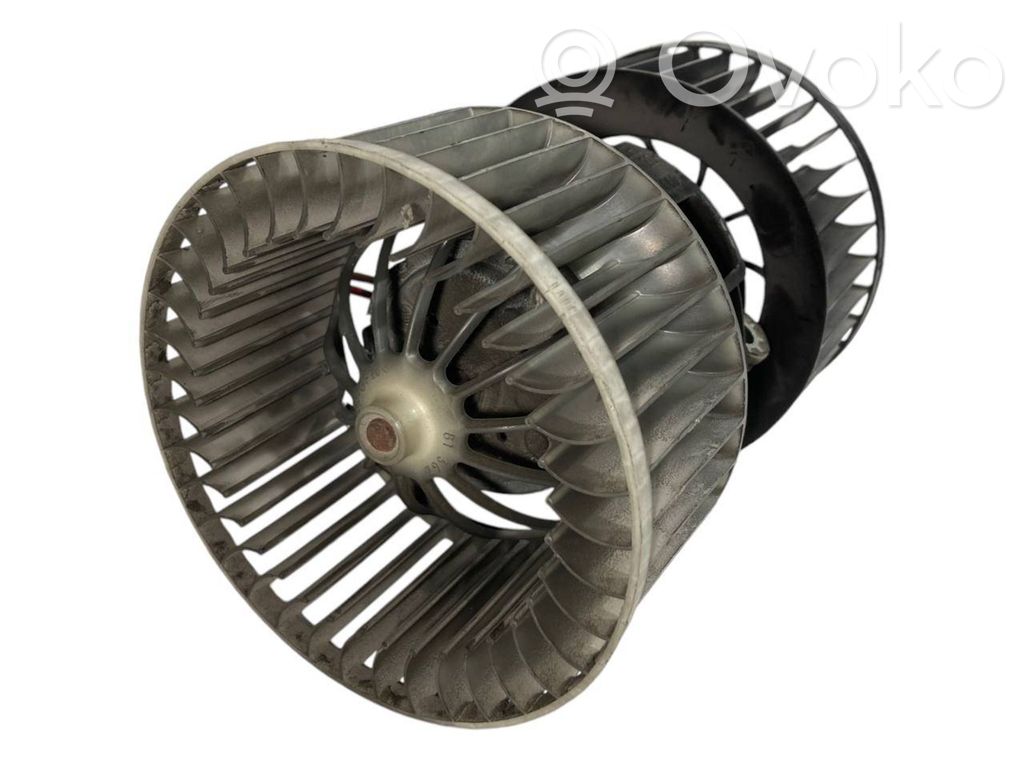 Mazā radiatora ventilators