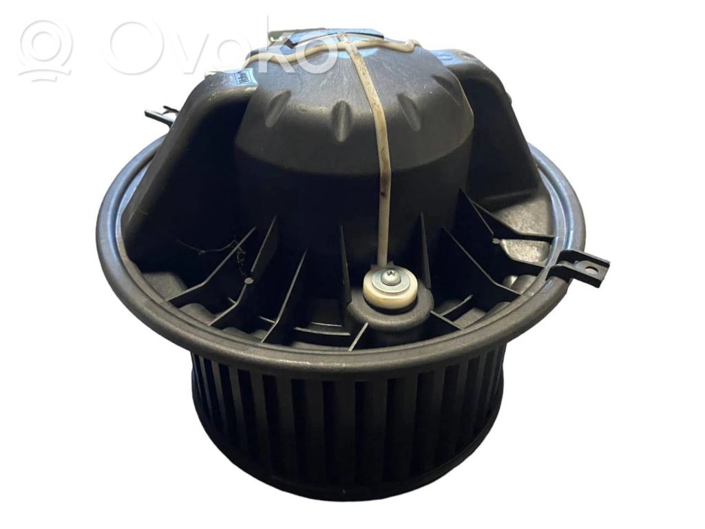 Mazā radiatora ventilators