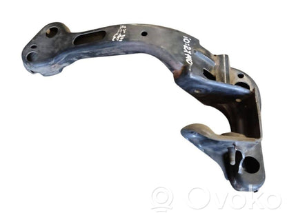 Pārnesumkārbas stiprinājuma kronšteins