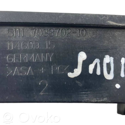 Apakšējais režģis (trīsdaļīgs)