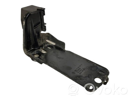 Radiatora (-u) turētājs / kronšteins