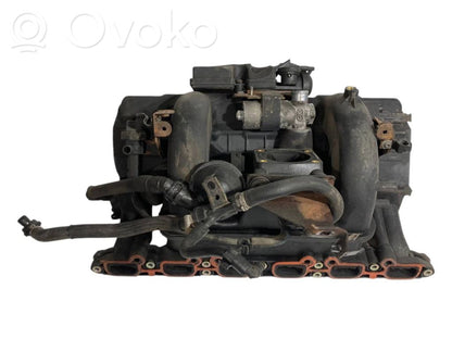 Впускной коллектор