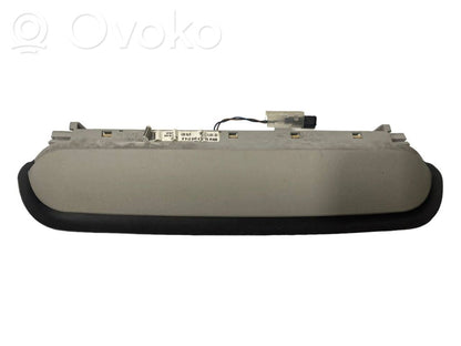 Papildu bremžu signāla lukturis