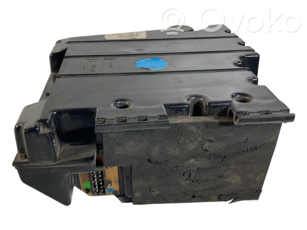 Zemo frekvenču skaļrunis