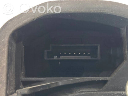 Front lock