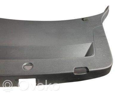 Galvenais apdares panelis