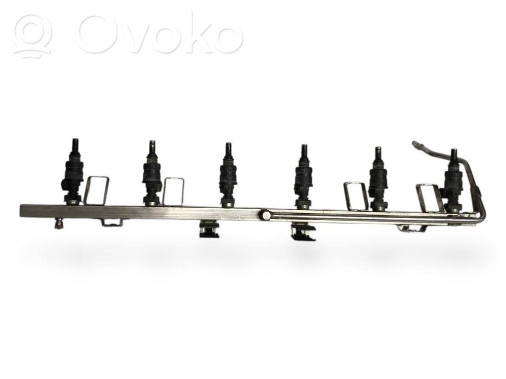 Degvielas maģistrālā caurule