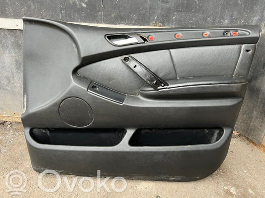 Priekšējo durvju apdare