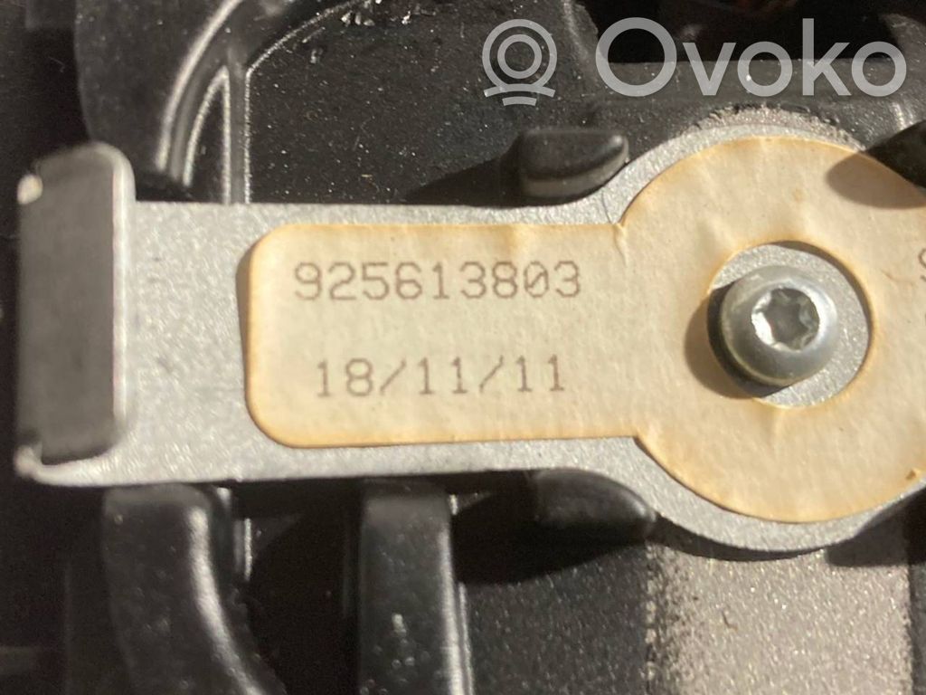 Rearview mirror (inside)