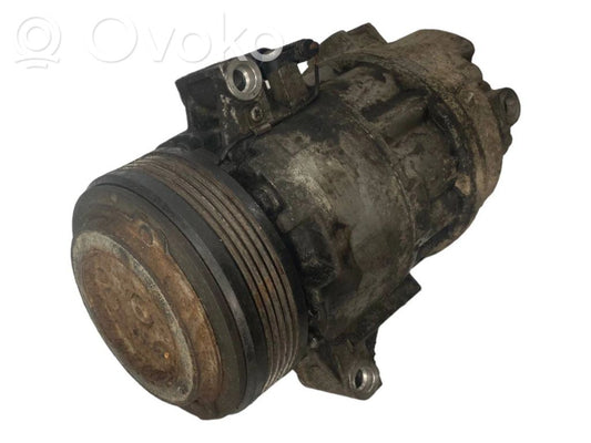 Air conditioner compressor (pump)