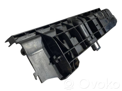 Radiatora (-u) turētājs / kronšteins