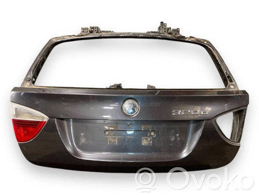 Aizmugurējais pārsegs (bagāžnieks)