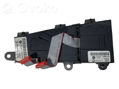 Seat adjustment switch(es)