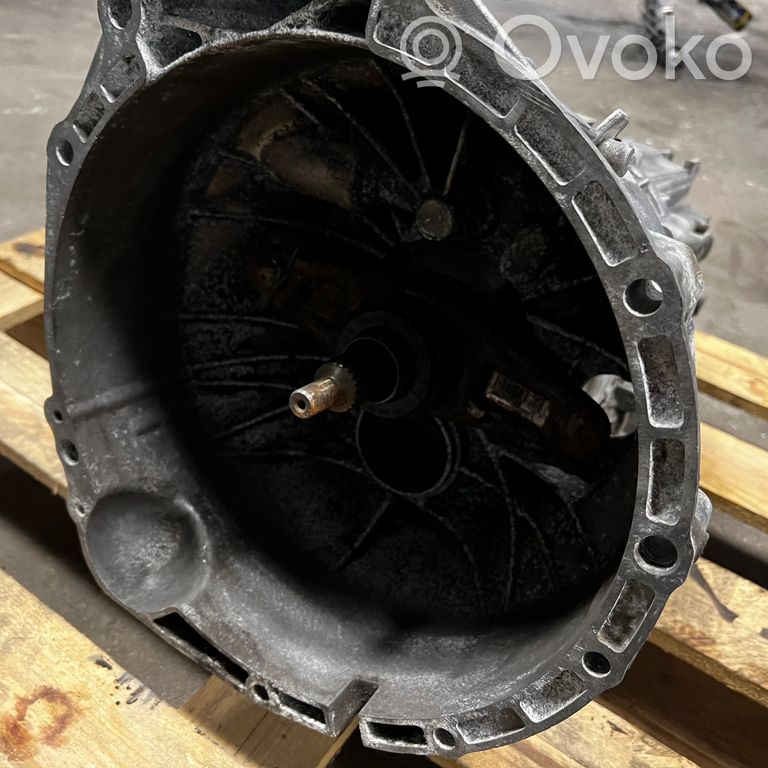 Механическая 6-ступенчатая коробка передач