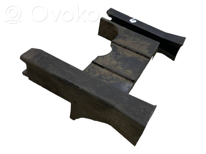 Aizmugurējā bufera montāžas kronšteins