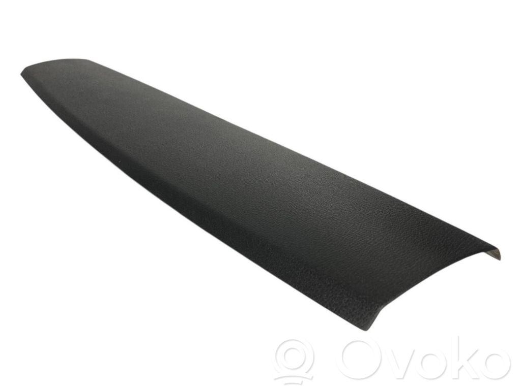 Cita veida bagāžnieka dekoratīvās apdares detaļa