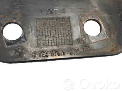 Держатель переднего бампера