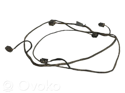 Parkošanas (PDC) sensoru vadu instalācija