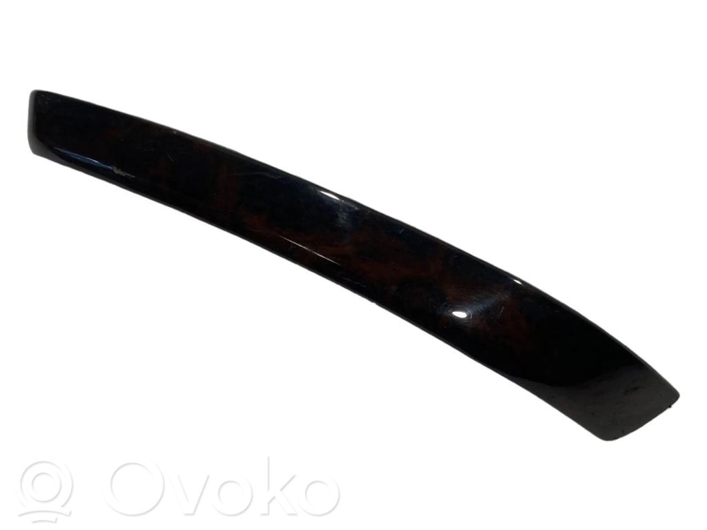 Украшение спины