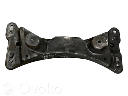 Pārnesumkārbas stiprinājuma kronšteins