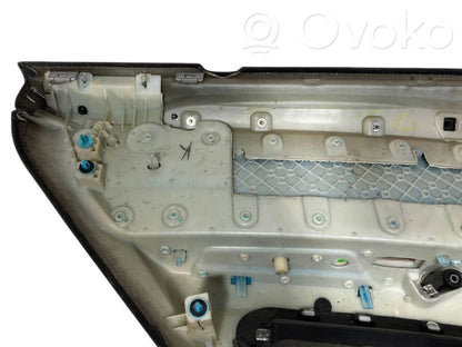 Rear door trim