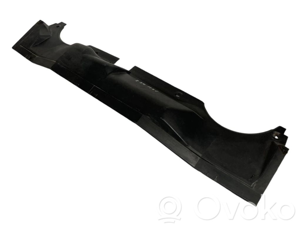 Cita veida dzinēja nodalījuma detaļa