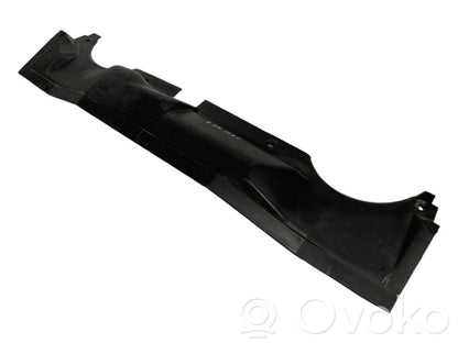 Cita veida dzinēja nodalījuma detaļa