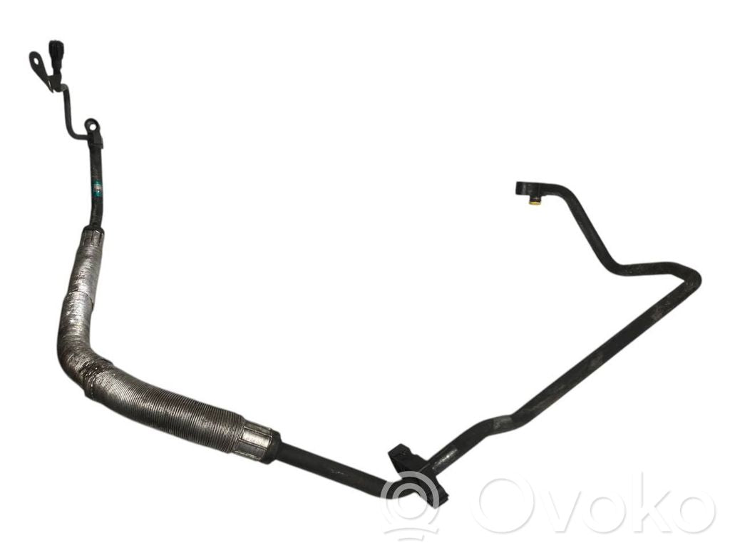 Air conditioner pipe(s) / hose(s)