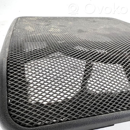 Shelf speaker decorative trim