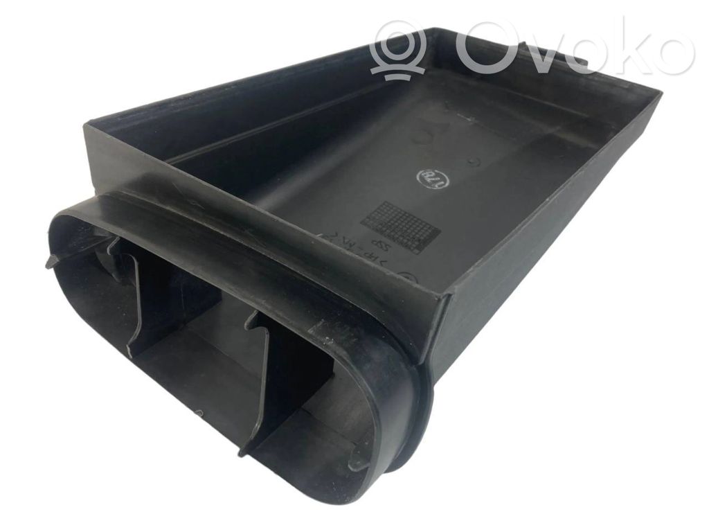 Salona gaisa mezgla plastmasas korpuss