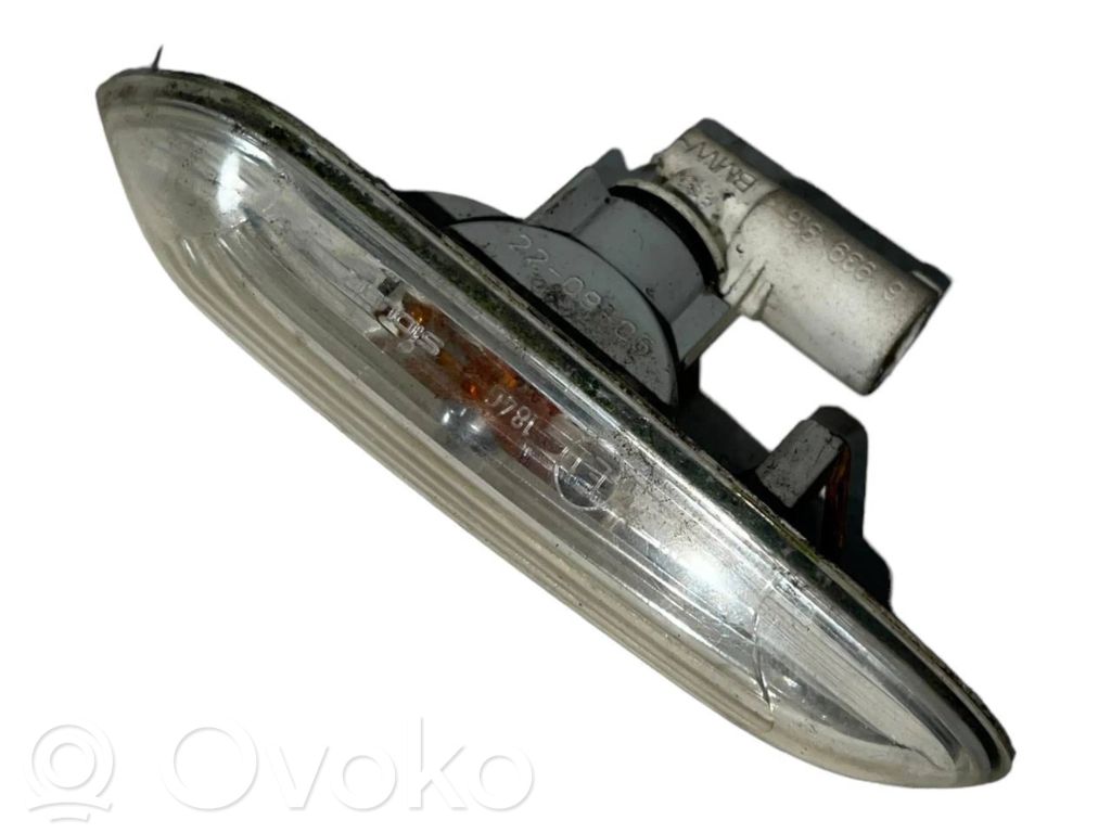 Spārna pagrieziena lukturis