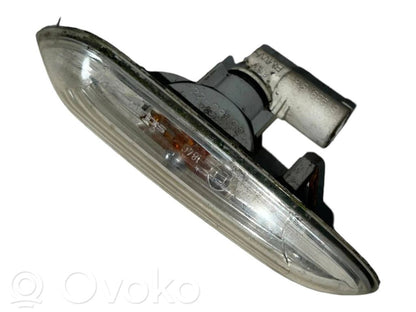 Spārna pagrieziena lukturis