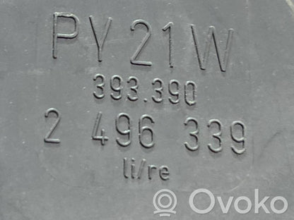 Aizmugurējais lukturis virsbūvē