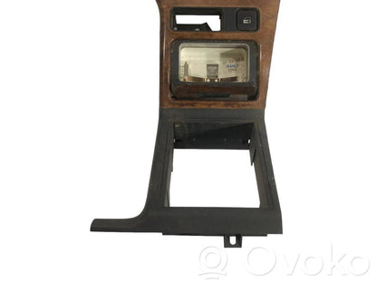 Декоративная накладка на рычаг переключения передач (пластик)