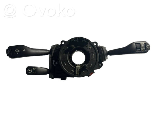 Кнопка управления стеклоочистителем