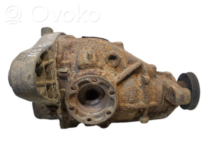 Aizmugurējais reduktors