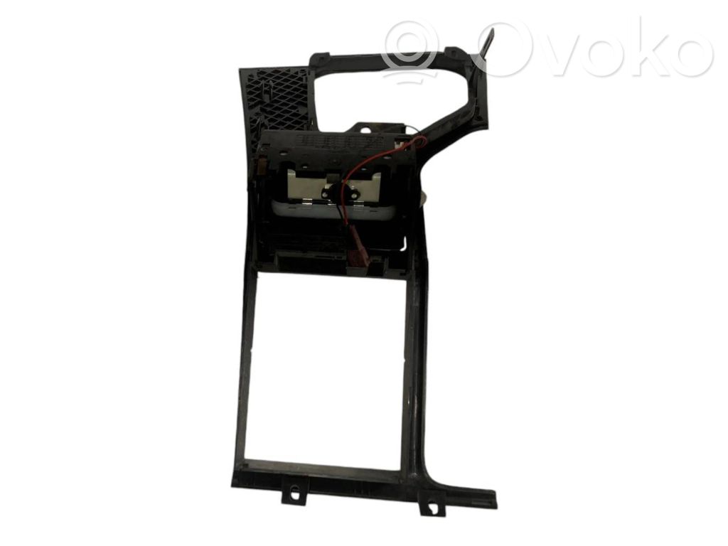 Отделка панели