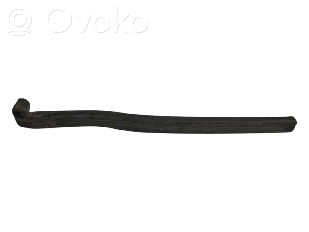 Engine compartment rubber