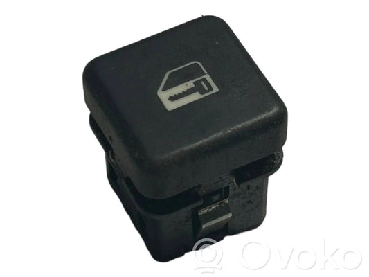 Power window switch