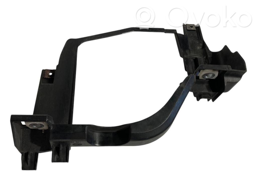 Priekšējā luktura turētājs