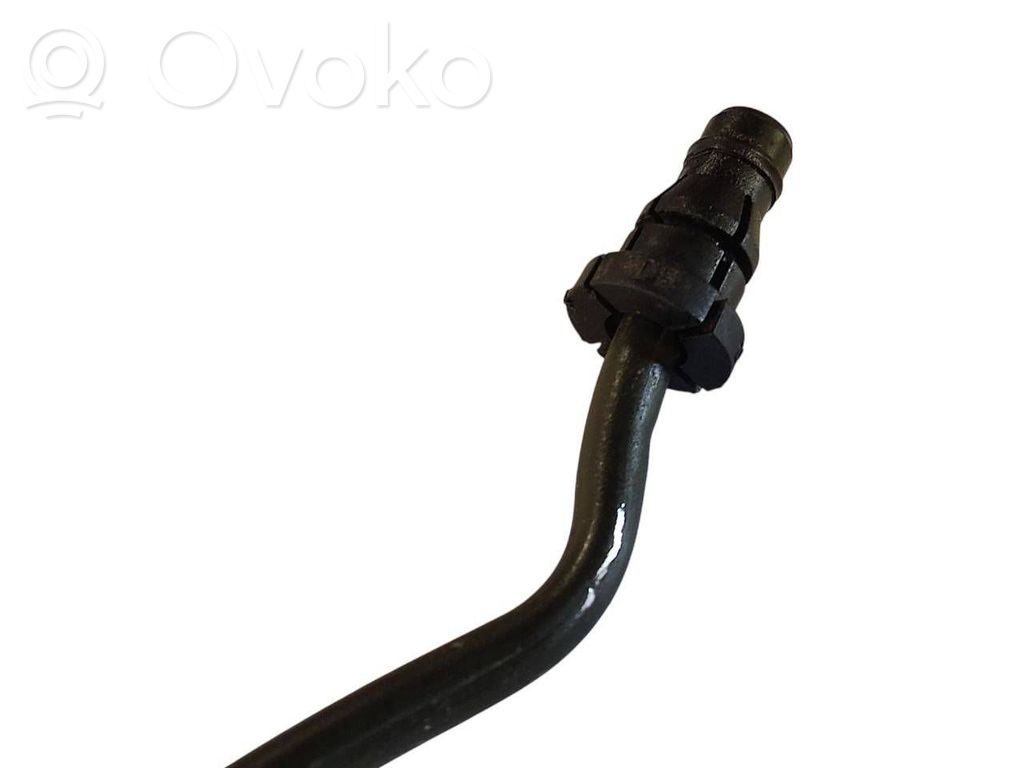 Sajūga caurulīte (-es) / šļūtene (-es)