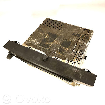 Радио / CD/DVD-плеер / навигация